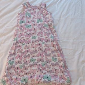 Honest Company heavyweight sleep sack/wearable blanket size M